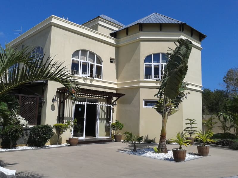 Villa Narmada 5