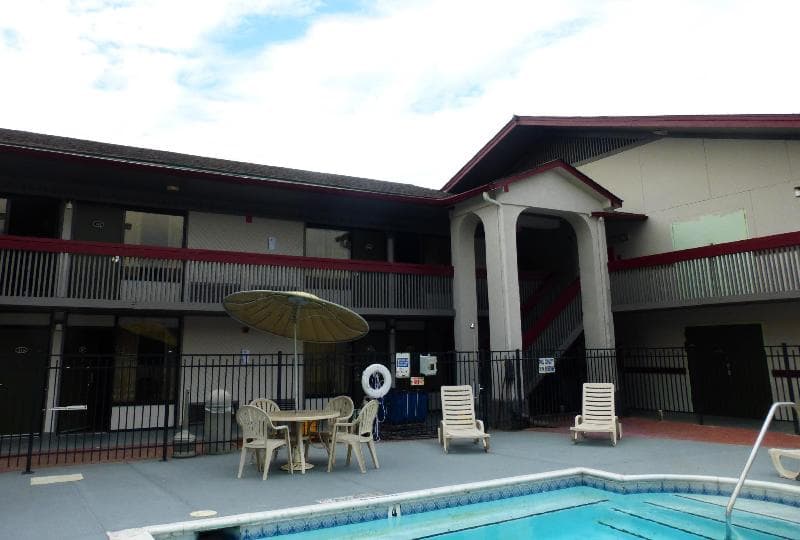 Red Roof Inn Savannah - Southside/Midtown 3
