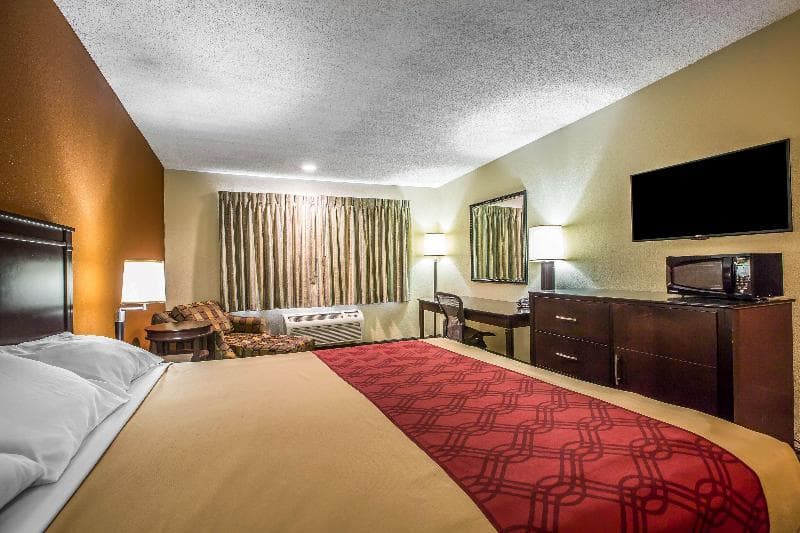 Baymont by Wyndham Ontario 5