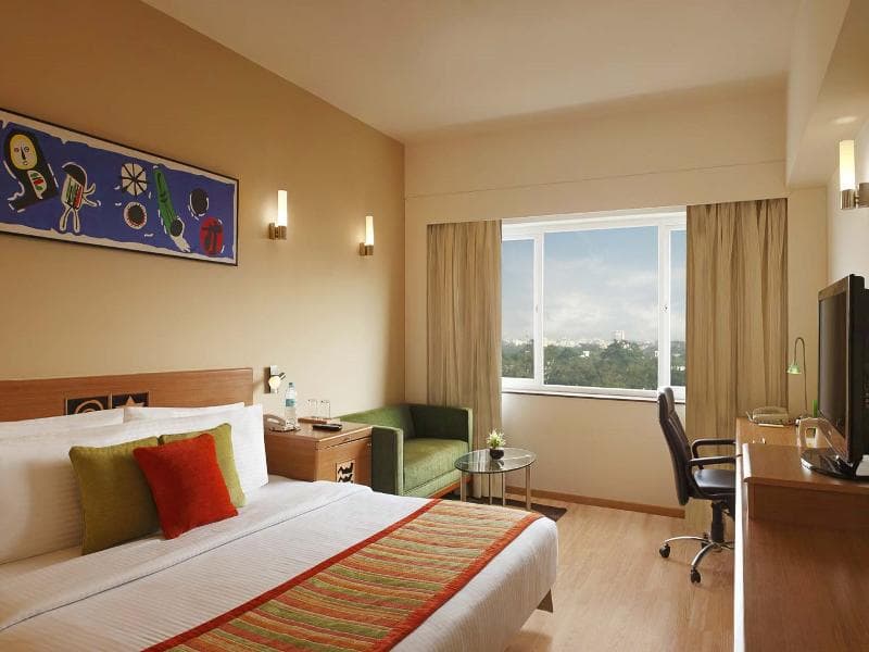 Lemon Tree Hotel Electronics City Bengaluru 5