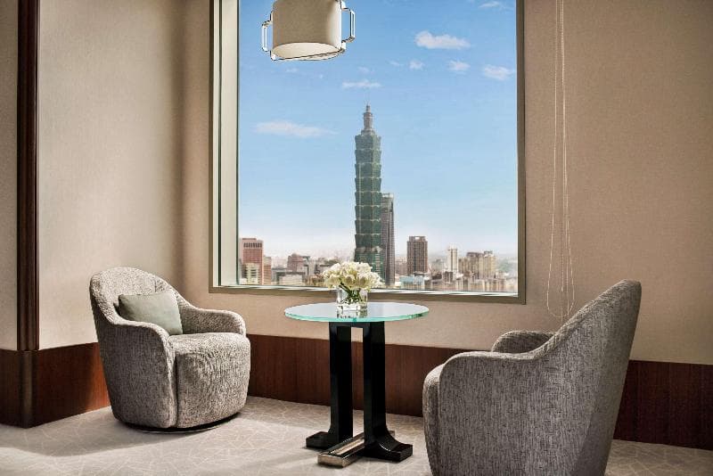 Shangri-La's Far Eastern Plaza Hotel Taipei 3