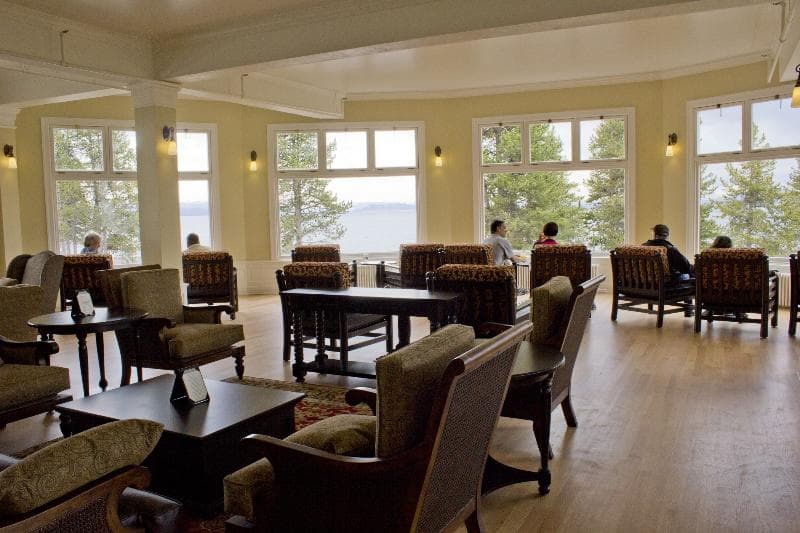 Lake Yellowstone Hotel & Cabins 2