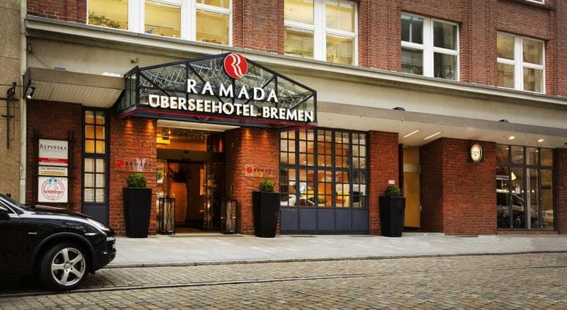 H+ Hotel Bremen 3