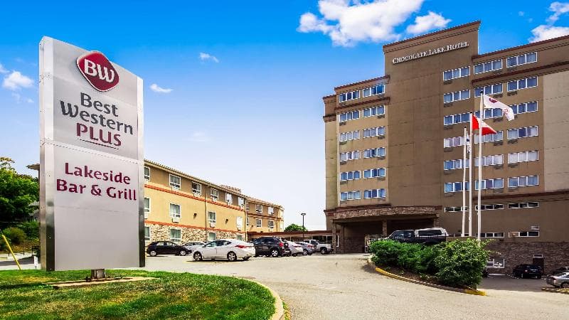 Best Western Plus Chocolate Lake Hotel photo 1