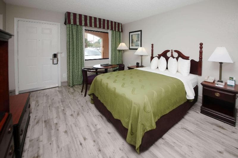 Quality Inn Outlet Mall 2