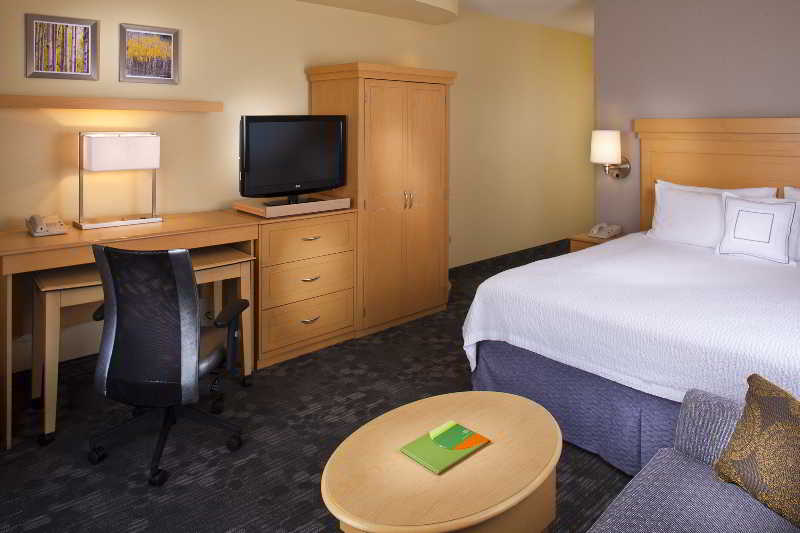 Courtyard by Marriott Sandestin at Grand Boulevard 5