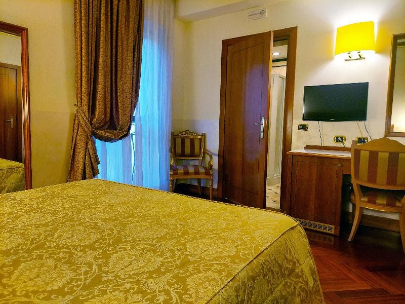 Marconi Hotel 1