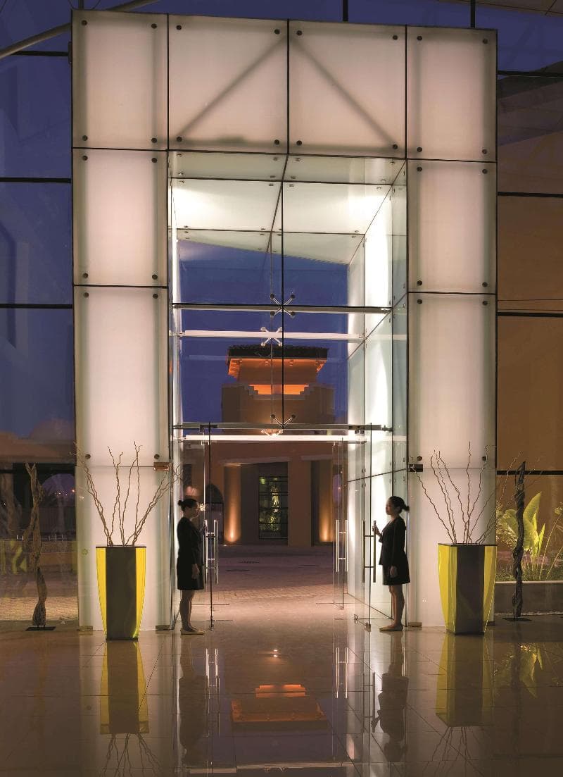 Traders Hotel Qaryat Al Beri 4