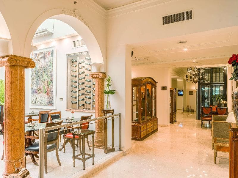 Melia Recoleta Plaza 5
