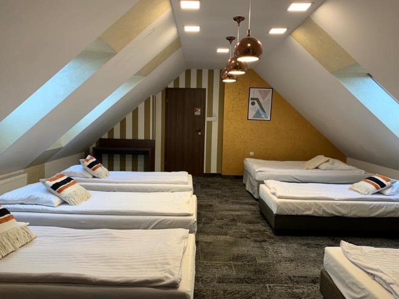 Hotel Fero Express 4