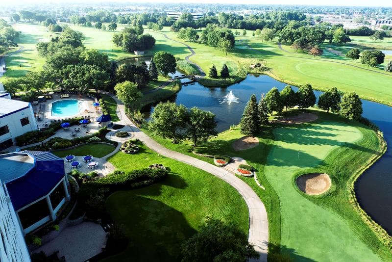 Hilton Chicago/Oak Brook Hills Resort & Conference Center 3