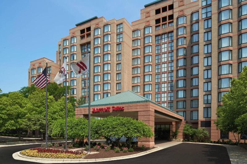 Chicago Marriott Suites O'hare 4