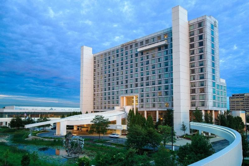 Renaissance Schaumburg Convention Center Hotel photo 1