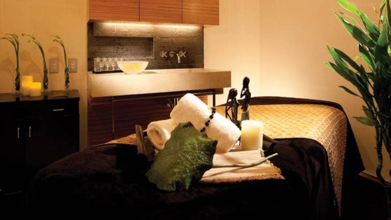Four Seasons Hotel Tokyo at Marunouchi 4