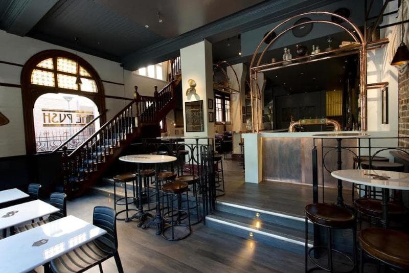 Russell Hotel photo 1