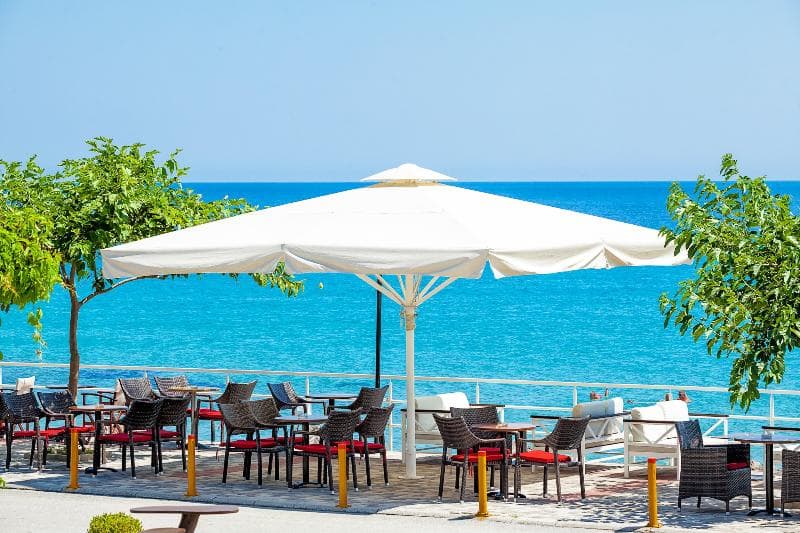 Xenios Dolphin Beach Hotel 3