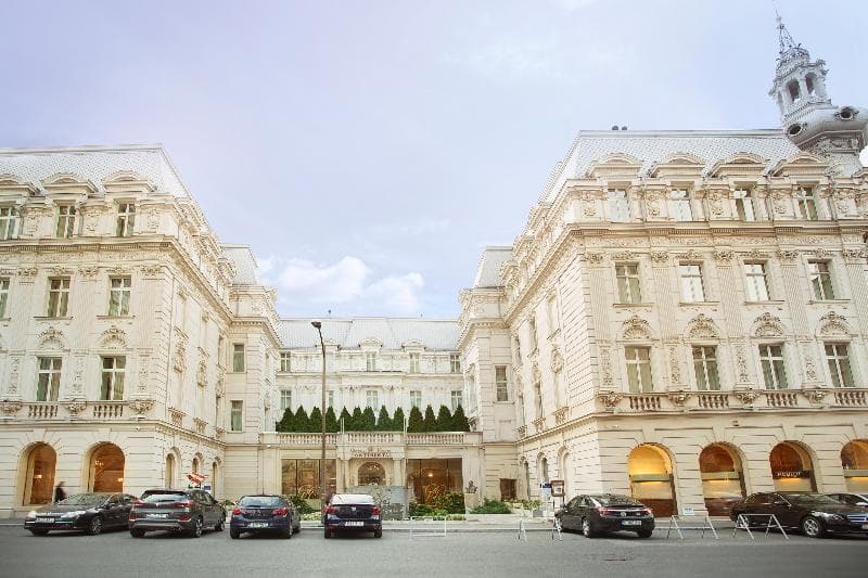 Grand Hotel Continental 2