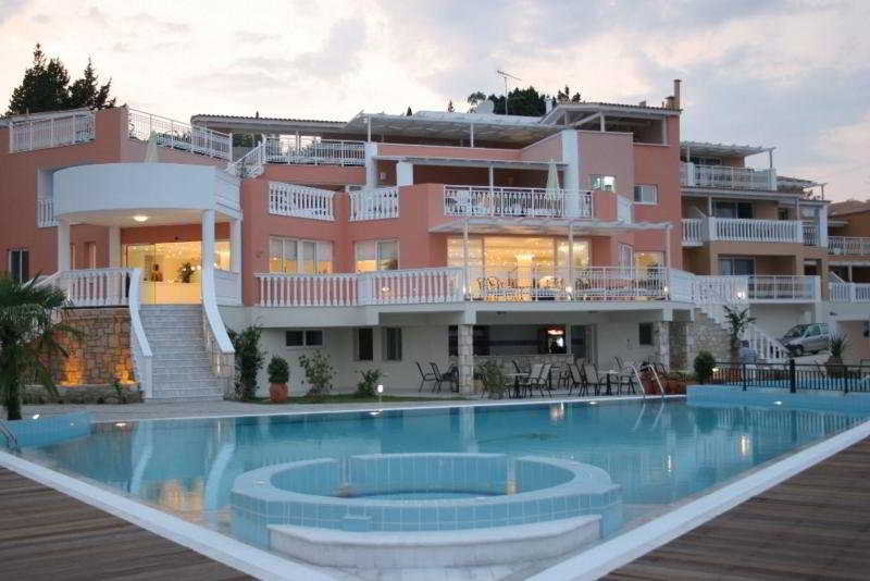 Belvedere Gerakas Lux. Suites photo 1