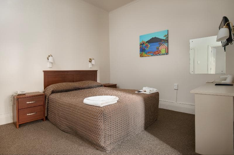 Kiwi International Hotel 5