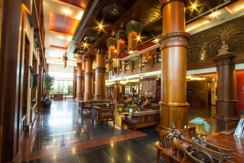 Royal Empire Hotel 5