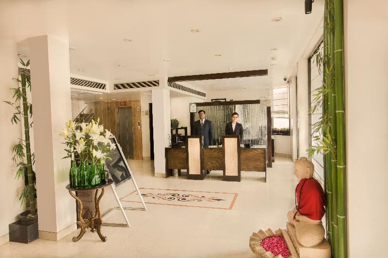 Rockland Hotel C R Park 2
