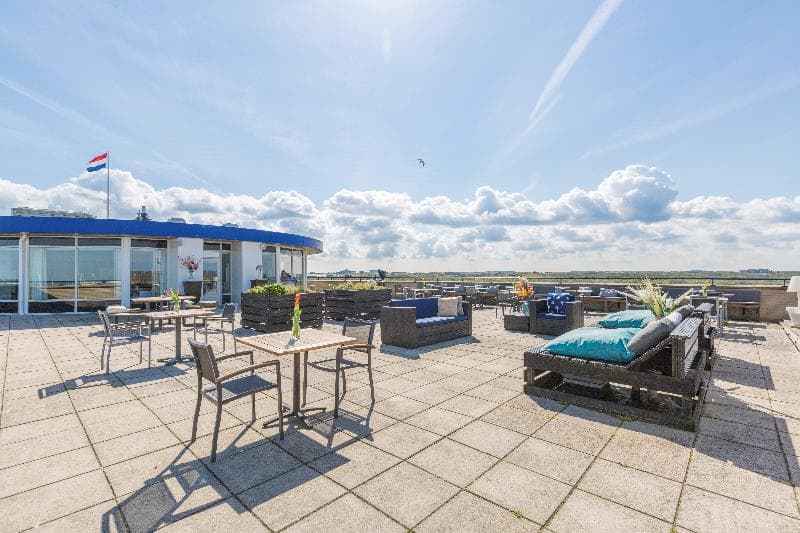 Leonardo Hotel IJmuiden Seaport Beach 5