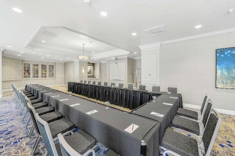 Embassy Suites by Hilton Anaheim/Orange photo 1
