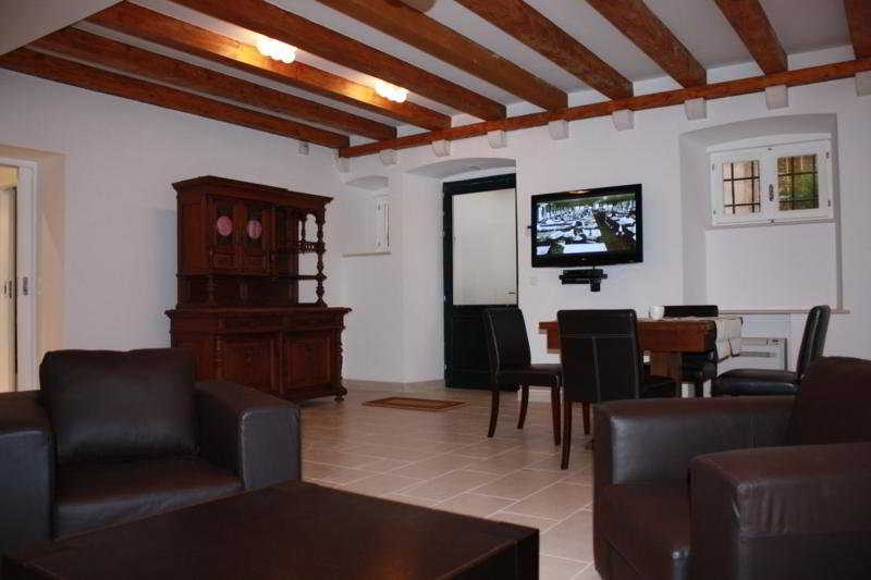Celenga Apartments 5
