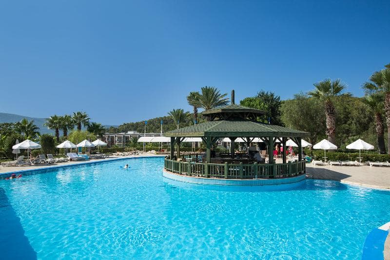 Green Bay Resort & Spa photo 1