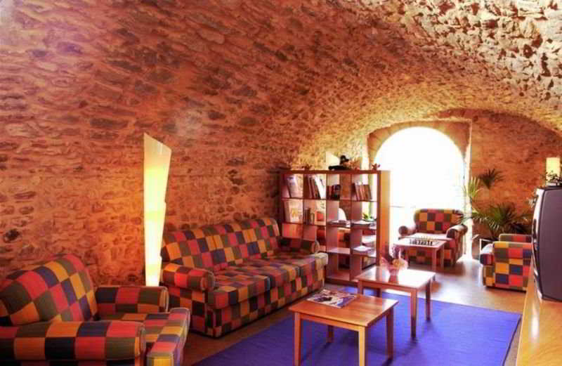 Arcs De Monells - Adults Only 4