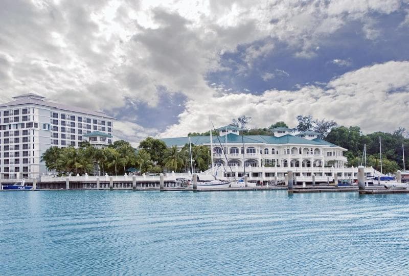Avillion Admiral Cove photo 1