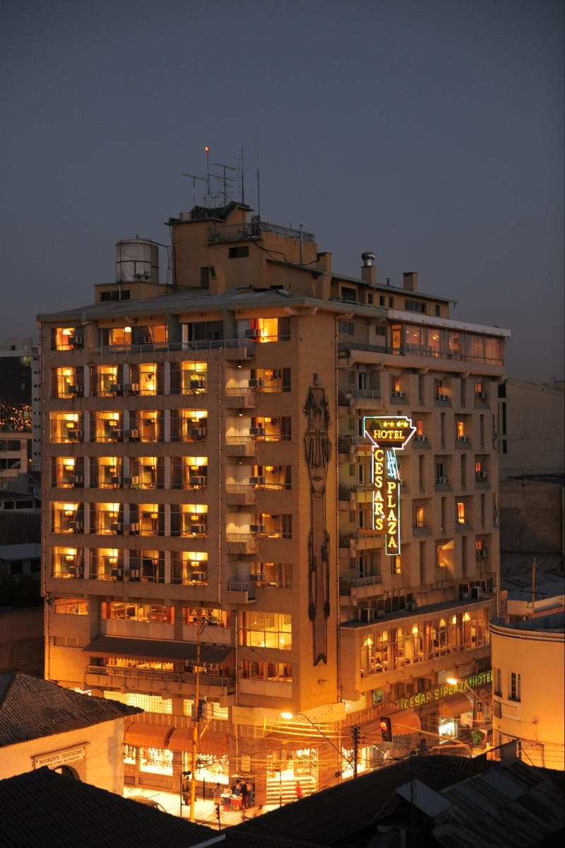 Cesars Plaza 3