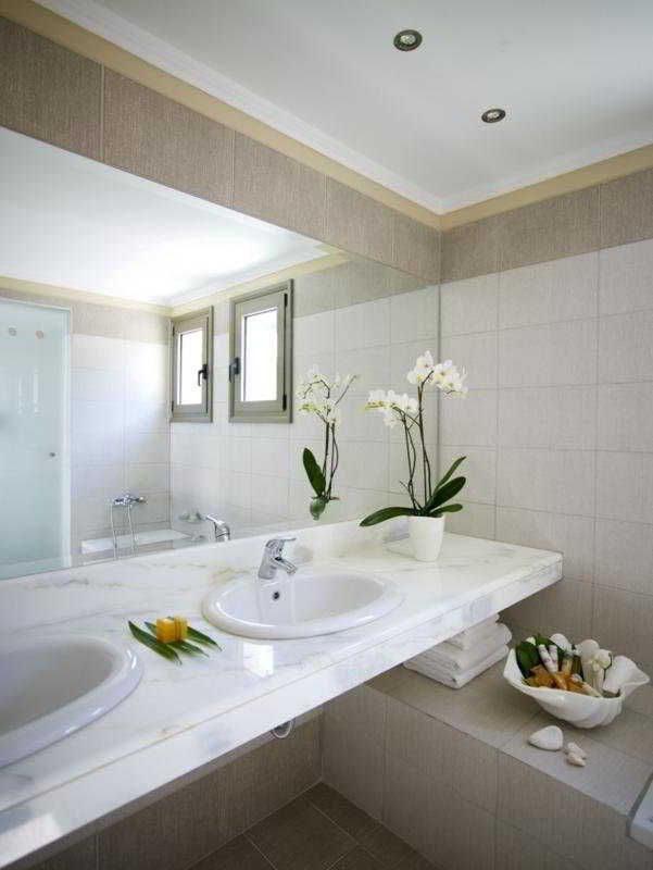 Porto Galini Seaside Resort & Spa 5