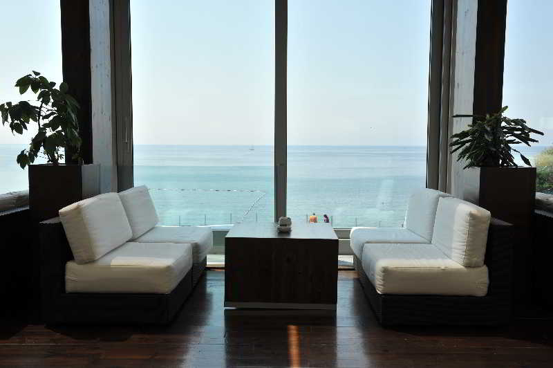 Avala Resort & Villas 2