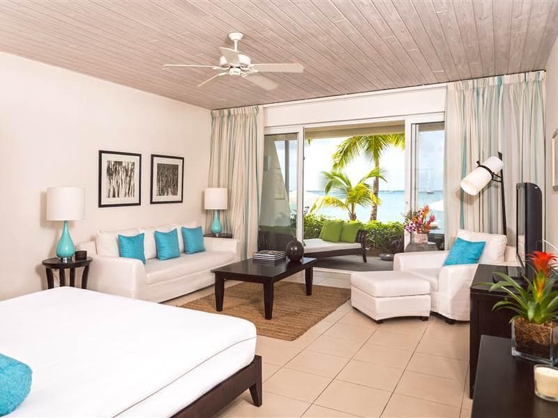 Carlisle Bay 3