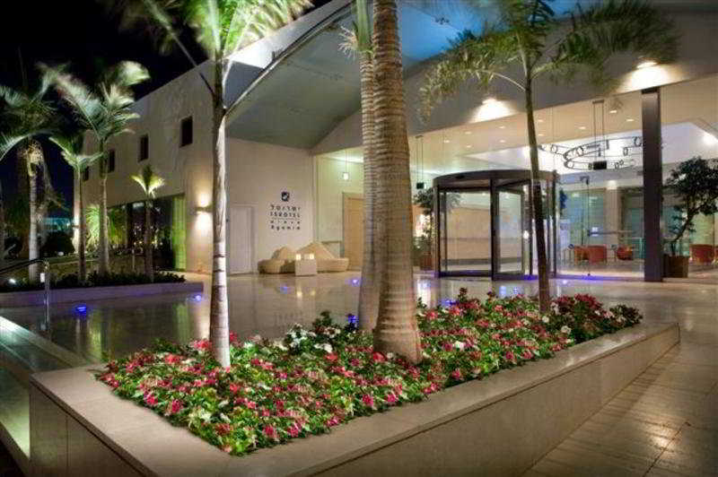 Isrotel Agamim main