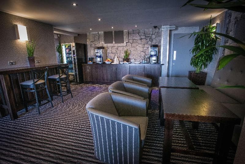 DoubleTree by Hilton Bristol South - Cadbury House 2