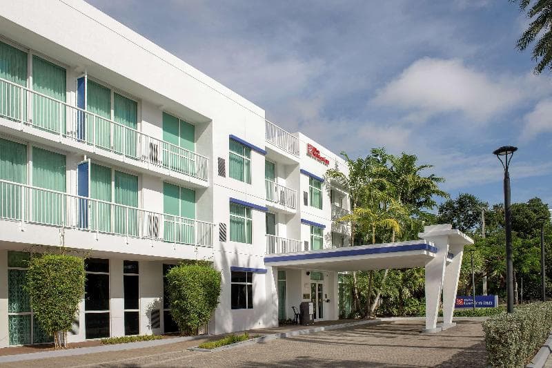 Hilton Garden Inn Miami Brickell South photo 1