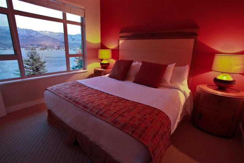 Watermark Beach Resort 3