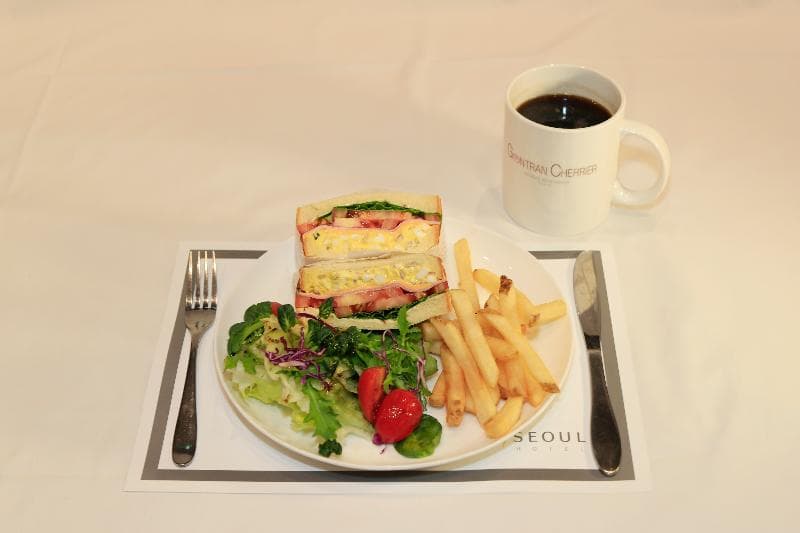 New Seoul Hotel main