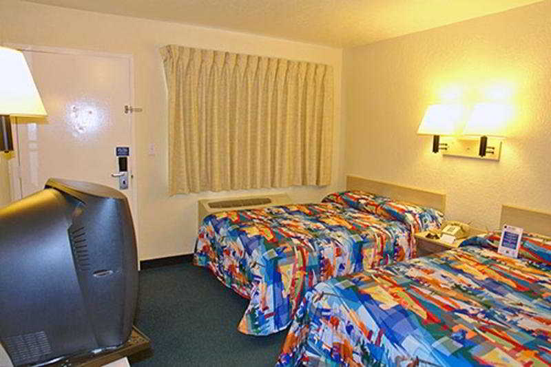 Motel 6 Prescott 2