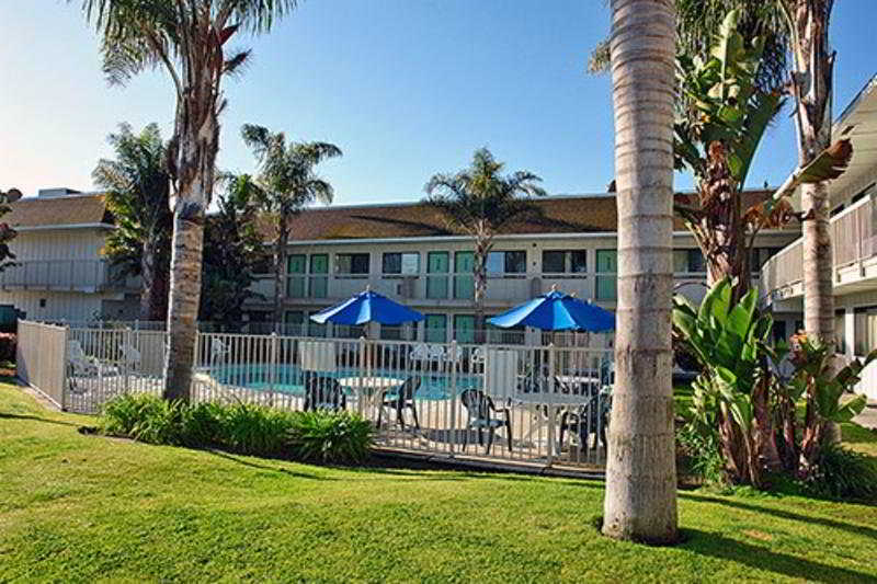 Motel 6 Pismo Beach 2