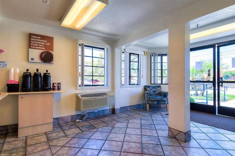 Motel 6 Buena Park - Knots Berry Farm / Disneyland 3