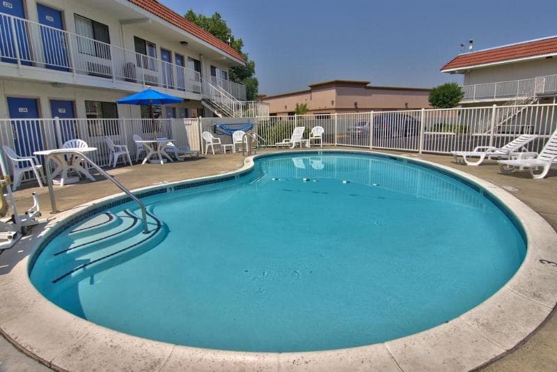 Motel 6 Sacrmento West 4