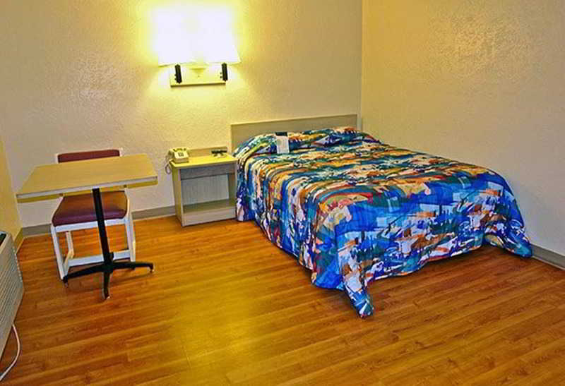 Motel 6 Santa Fe 4