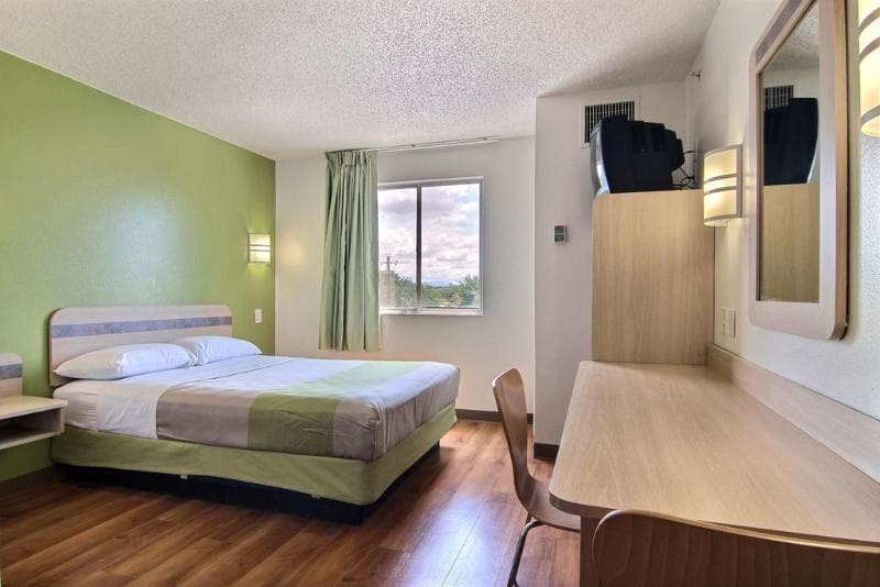 Motel 6 Albuquerque North 3