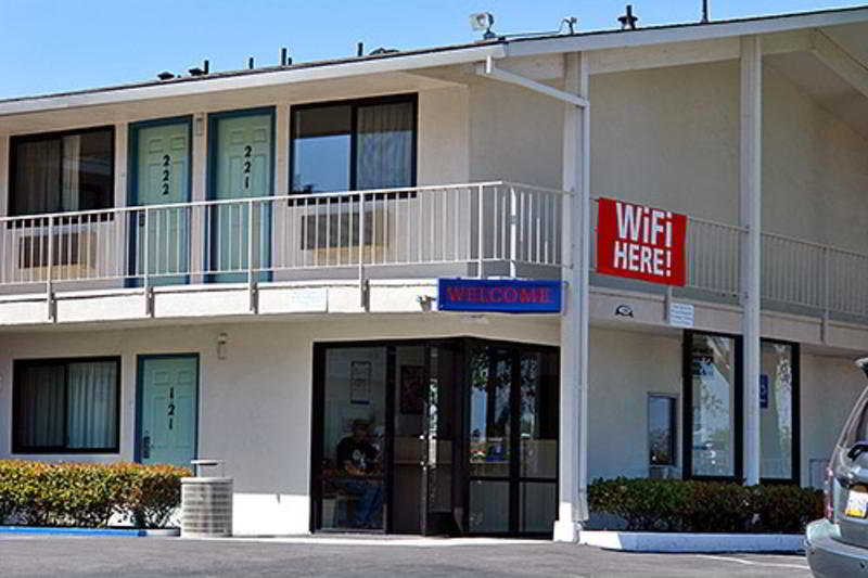 Motel 6 Albuquerque South - Airport photo 1