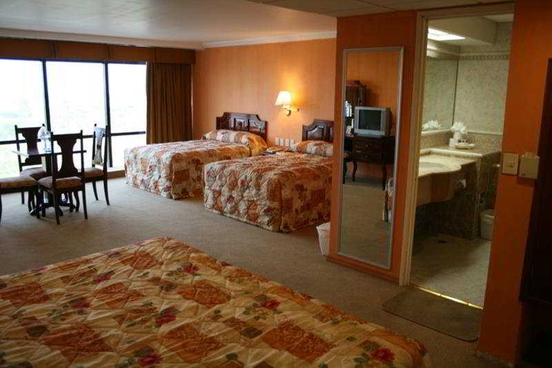 Grand Royal Tampico 4