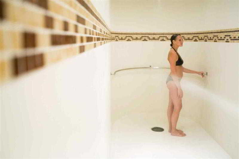 Mercure Thalasso and Spa Port Frejus 2
