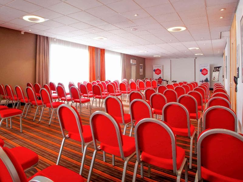 Mercure Orléans Centre main